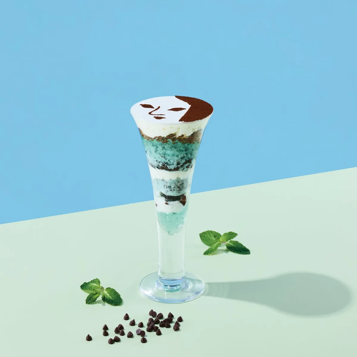 定番のチョコミントパフェ