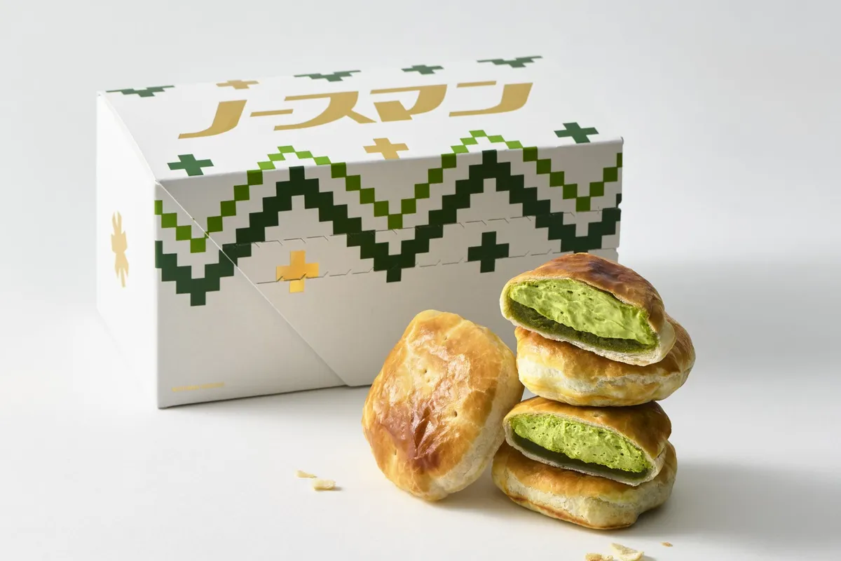 生ノースマン抹茶の断面とパッケージ