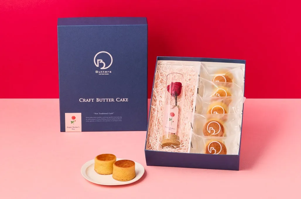 プリザーブドフラワーとバターケーキがセットになった母の日限定ギフトボックス