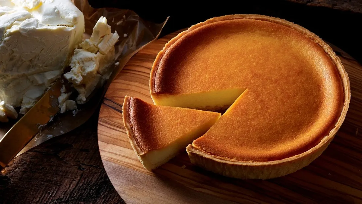 モロゾフ伝統のクリームチーズケーキと、厳選されたクリームチーズのイメージ