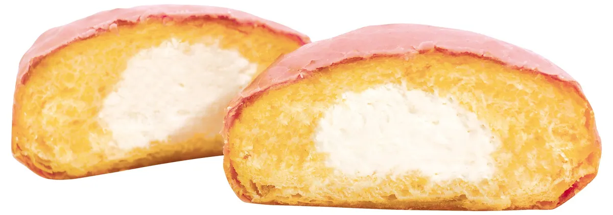 milkyクリームドーナツ（いちごチョコ）の断面