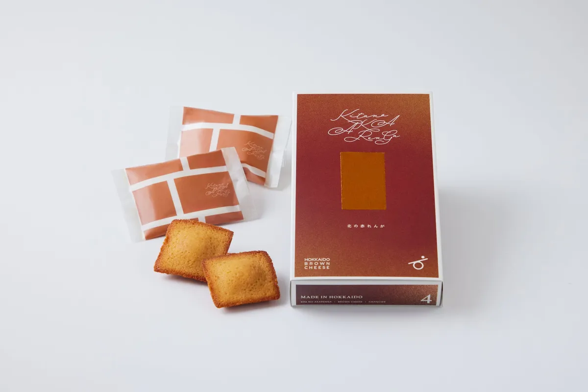 ブラウンチーズを使用したフィナンシェ北の赤れんが