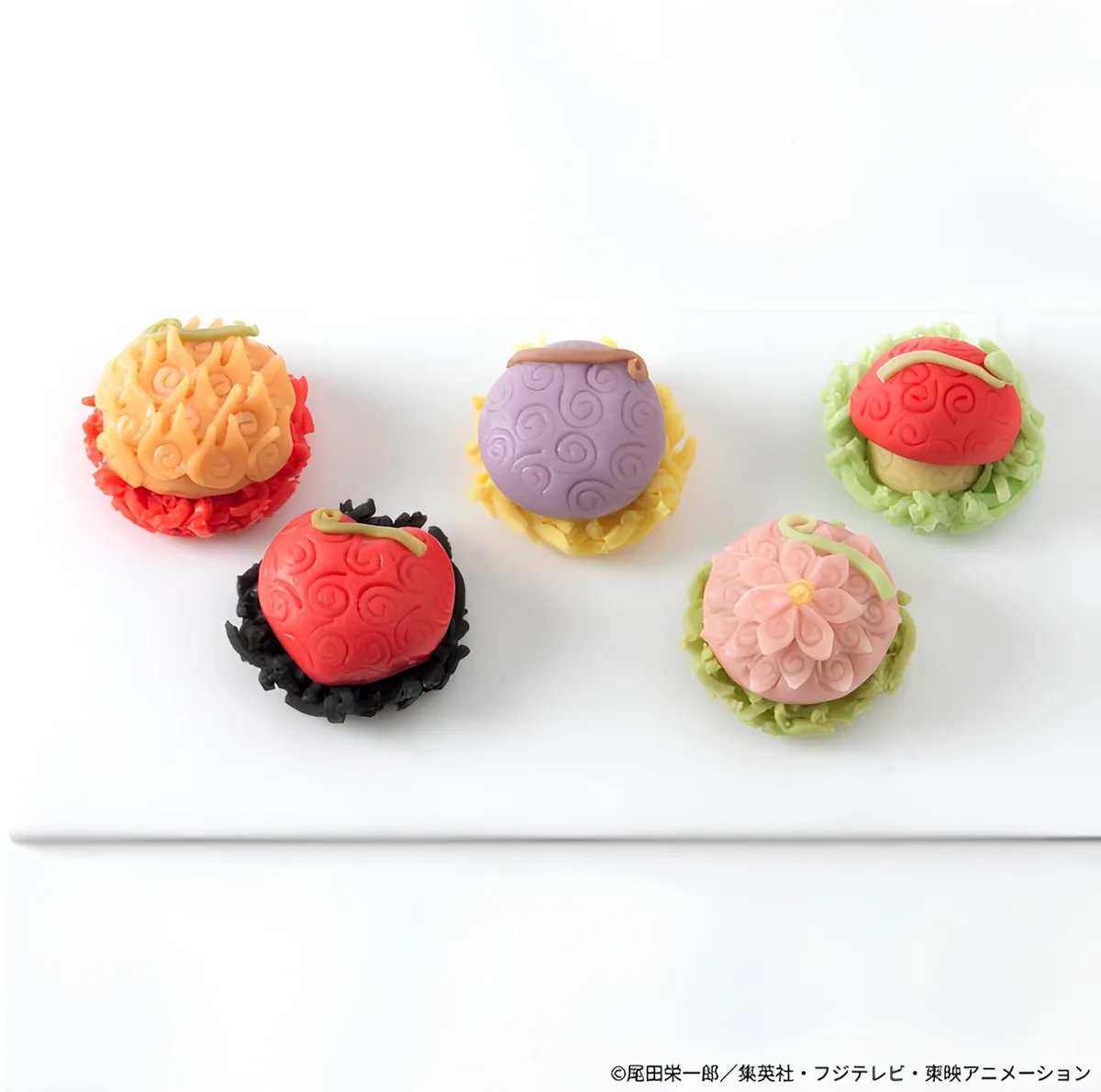 全5種類の悪魔の実を再現した色鮮やかな和菓子セット