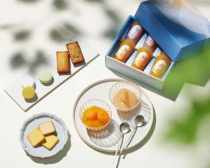HIBIKAから「夏の四季菓子」が登場！白桃ジュレやひまわりクッキーなど涼やかな「にっぽんの洋菓子」が勢揃い