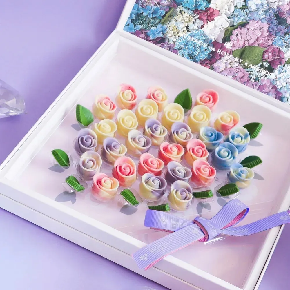 メサージュ・ド・ローズBYカレンドの薔薇型チョコレート