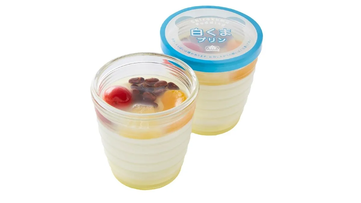シロクマのイラストが描かれた青い蓋付きの白くまプリン
