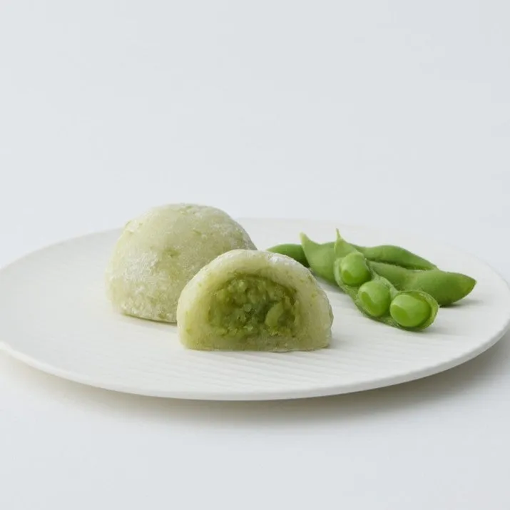 お皿に並んだやわ餅 ずんだ