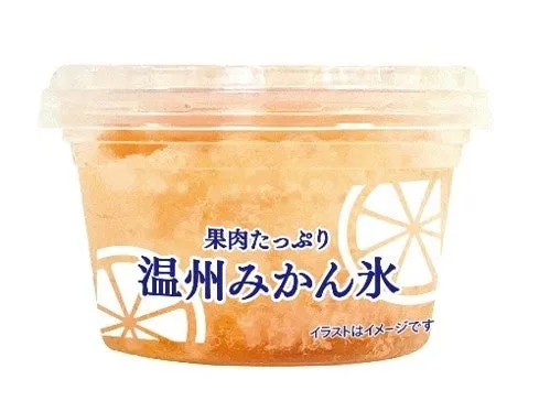カップに入った温州みかん氷の側面
