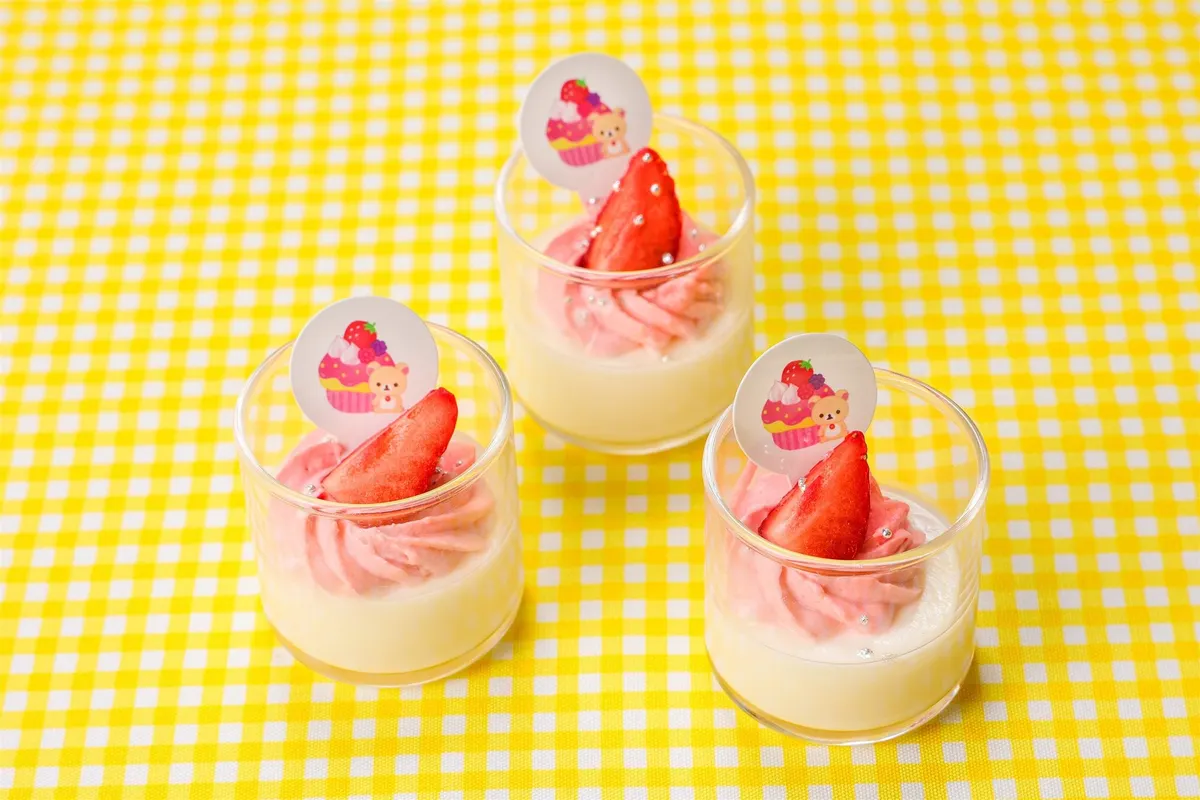 苺のパンナコッタ