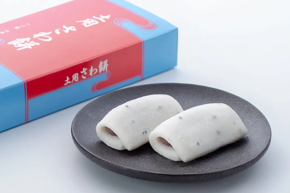 五十鈴茶屋の土用さわ餅と涼やかなパッケージ