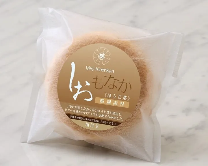 香ばしいほうじ茶味のしおもなかの個包装