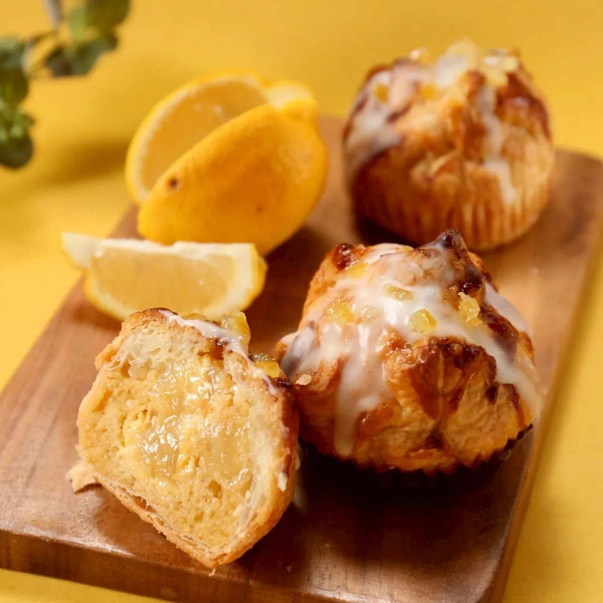 瀬戸内レモンが香るfammyの焼きたてレモンパイ