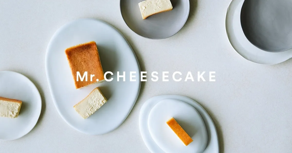 お皿に盛り付けられたMr. CHEESECAKE