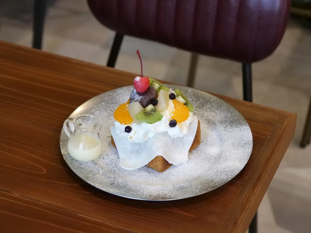 フルーツたっぷりのしろくまムー