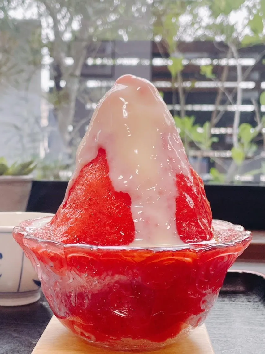 登泉堂のいちごかき氷