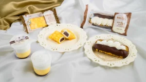 【ファミマ】8年ぶりの革命!「無限クリーム」が300万食突破&とろける新作3種が登場